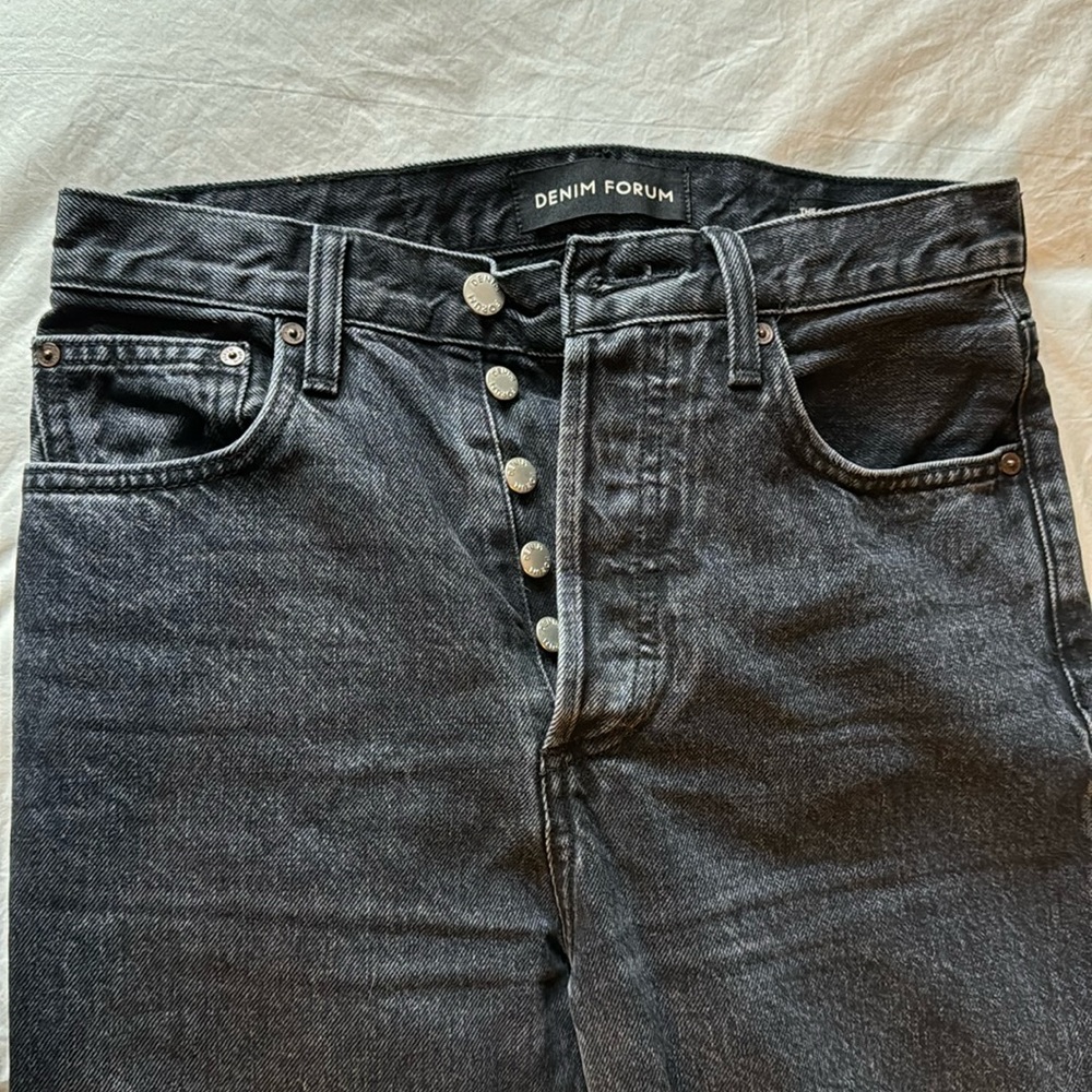 Aritzia Denim Forum Farrah Wide Leg Jean size 25